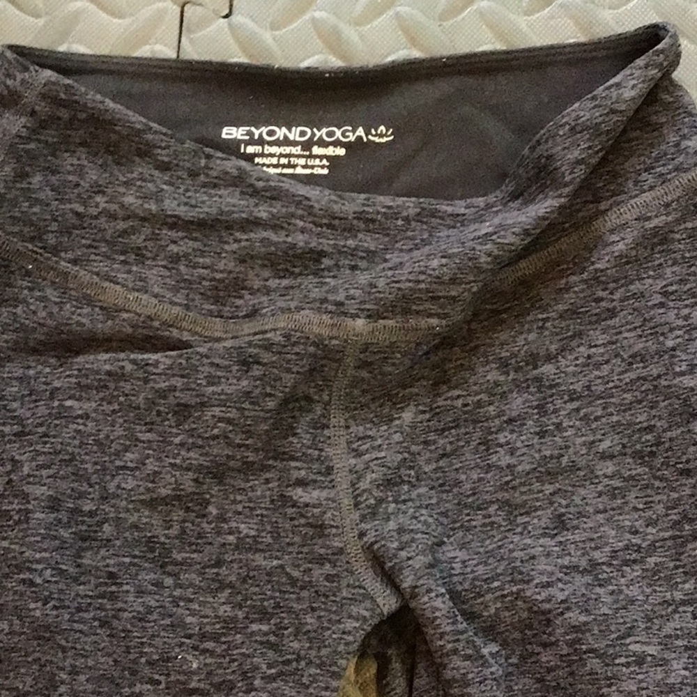 Yoga exercise pants
